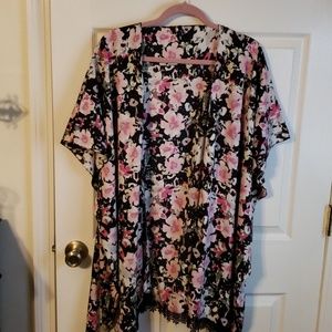 Apt. 9 Kimono